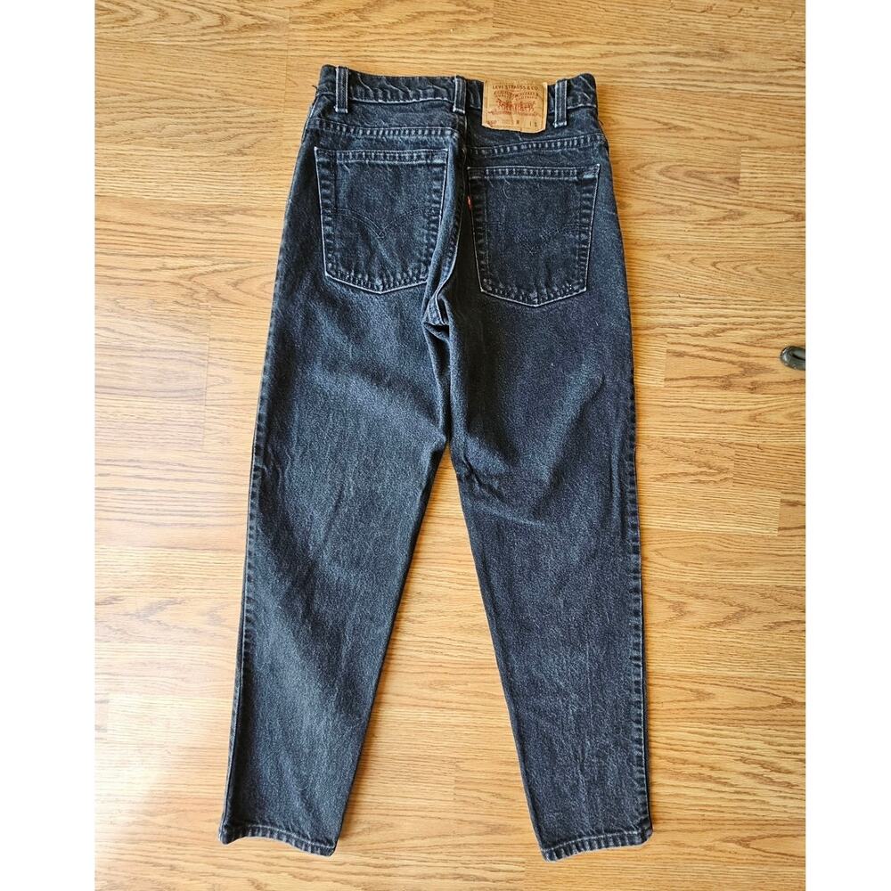 Vintage Levi’s 550 Relaxed Fit Slim Taper Jeans – Size 28" - Picture 2 of 5
